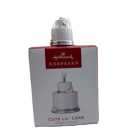 Hallmark Keepsake Cute Lil Cake Mini Ornament Metal Baking Cooking Wedding Gift - Picture 1 of 8